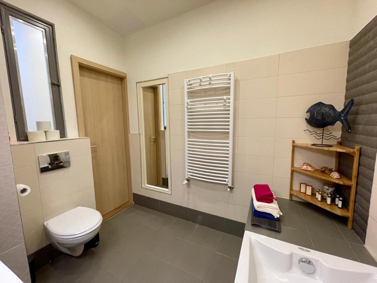 Penthouse W Private Rooftop And Free Parking บูดาเปสต์ ภายนอก รูปภาพ